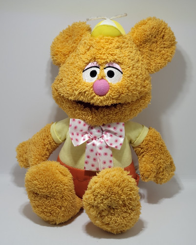 Disney store fozzie bear the - disney,