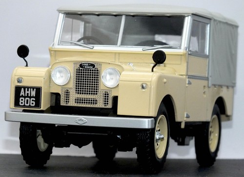 Model car group 1957 - 1:18,
