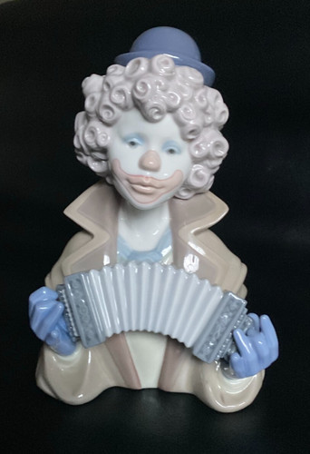Lladro porcelain 5585 - porcelain, fine