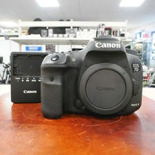 Used Canon EOS 7D Mark II Body