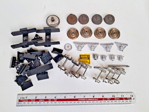 Small job lot - gauge, wheels