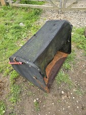 Westwood t1200 Ride On Mower Back Grass Leaf Collector bag Box