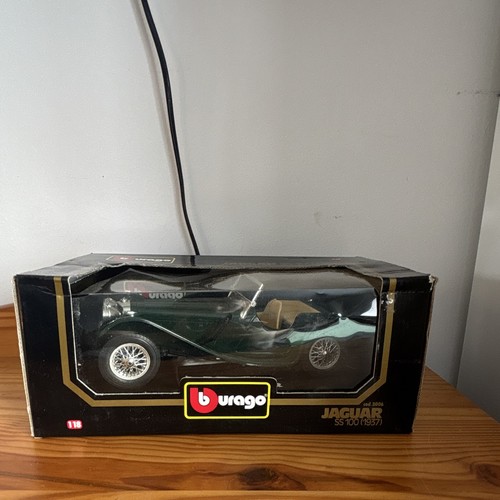 Bburago jaguar ss 100 - 1:18,