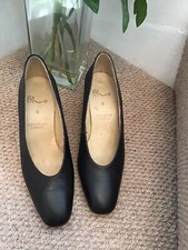 Womens Black leather Court