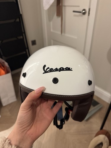 Vespa helmet cream - cream, brown