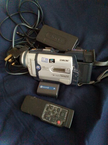 Sony dcr trv30e pal - dcr-trv30e, dv