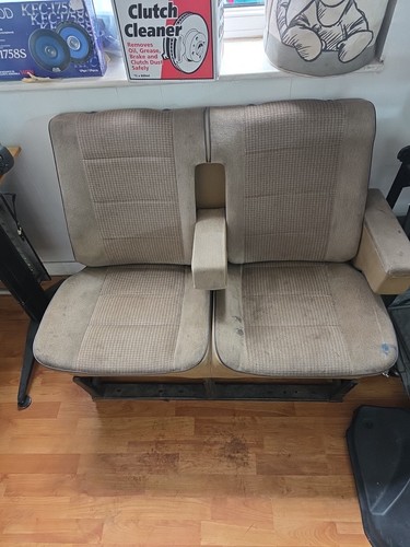 T25 caravelle middle seats - vw,
