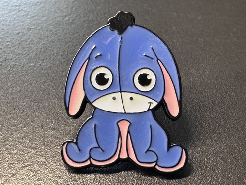 Eeyore enamel pin badge - badge, disney