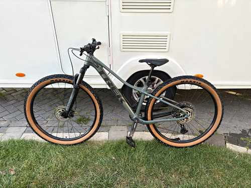 Trek marlin gen 29in xs - gen, 3