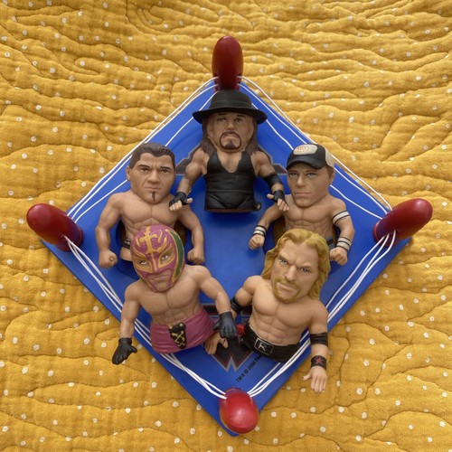 Wwe ultimate thumb wrestlers - wwe,