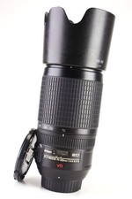 Nikon AF-S 70-300mm F4.5-5.6 G VR AF Zoom Lens  Front & Rear Caps & Hood