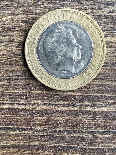 Two pounds 2010 rare - two,