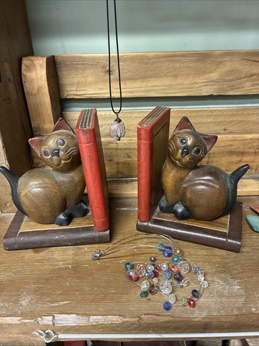 Vintage wooden cat bookends - vintage,