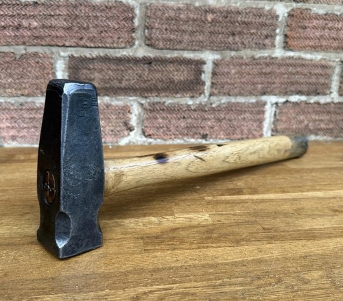 Vintage 2lb blacksmiths - vintage, 3.2lb