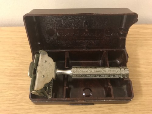 Vintage ever ready razor - &, box