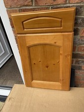 SOLID GOLDEN PINE KITCHEN UNIT