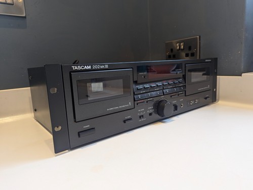 Fully working tascam 202 mk3 - tascam,