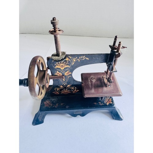 Vintage toy sewing machine - vintage,