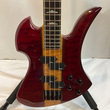 B.C. Rich Mockingbird Bass