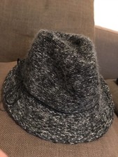 Suzanne Bettley two tone 100% wool hat with Black Bow