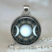 PAGAN WICCA TRIPLE MOON WITCH