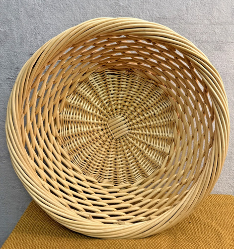 Large rustic vintage - vintage, wicker