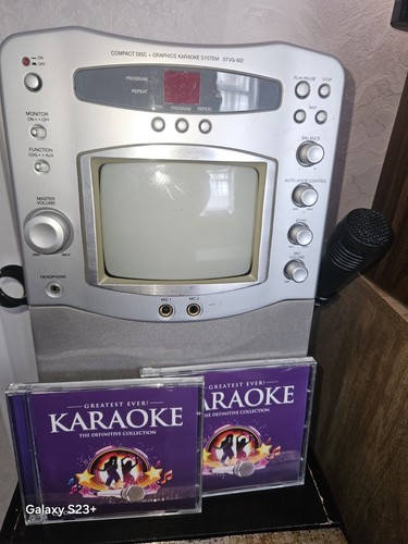The singing machine stvg 502 - singing,