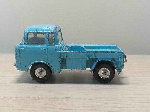 Corgi toys 409 - jeep, fc-150