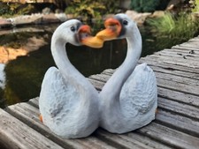 Garden Gift Swans Pair Loving