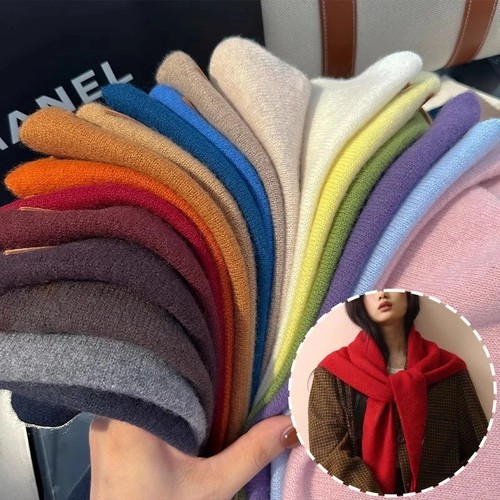 100 cashmere triangle scarf - 100%,