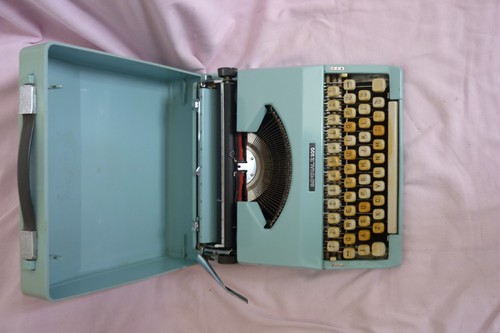Vintage imperial 220 portable - vintage,