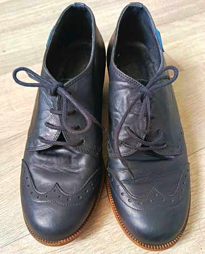 Red dead blue leather - dead,