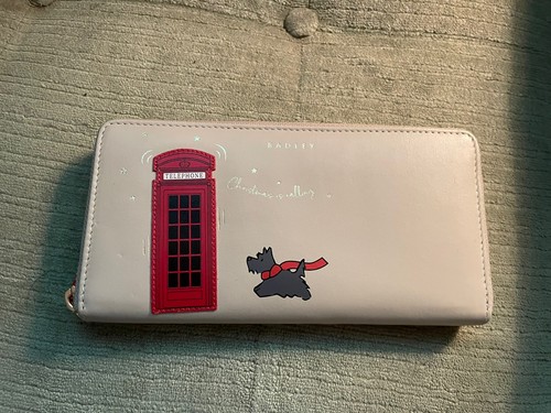 Radley christmas calling - is,