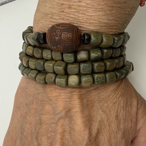 Green sandalwood mala wrap - sandalwood,