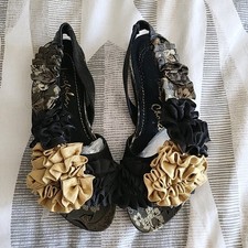 Irregular Choice Bingo Best Ruffle Sandles Flats Size EU 37 UK 4