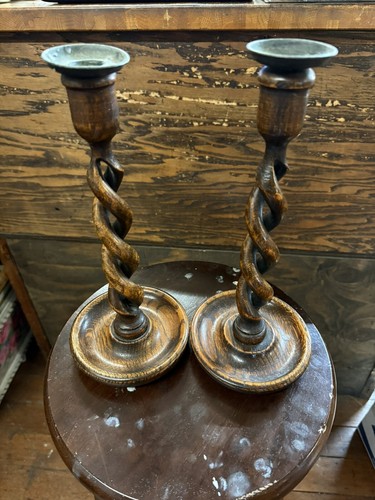 Antique pair oak - oak, open