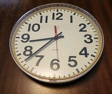 Vintage 1997 Quartz IDL School