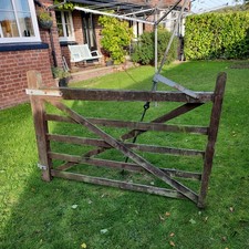 WOODEN DRIVEWAY GATE 5 BAR 