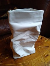 Kiki van Eijk - Serax paper