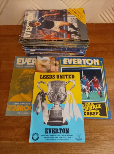 Programmes x55 everton efc - programmes,