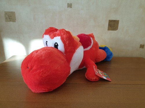 Super mario red yoshi lying - super,