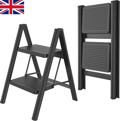 Portable step ladder - 2,