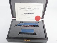 Bachmann OO Gauge Steam Locomotive LNER A4 Dominion of Canada Ltd Edition
