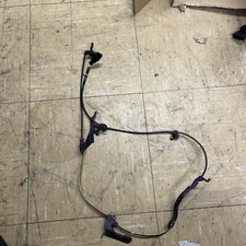 LEXUS UX ZA10 Front Right ABS Sensor 89542-76010 2.0 Hybrid 2020 27872255