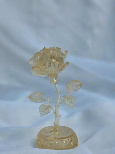 Translucent rose resin - translucent,