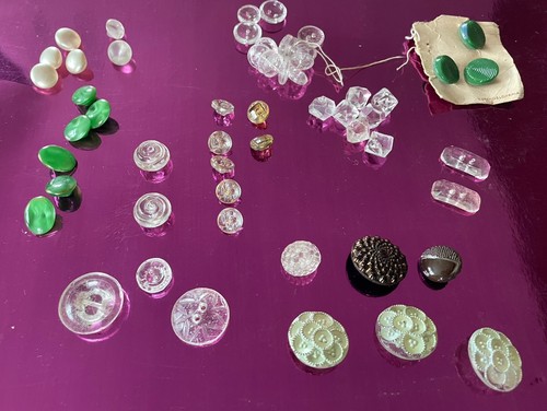 Vintage czech glass buttons - vintage,