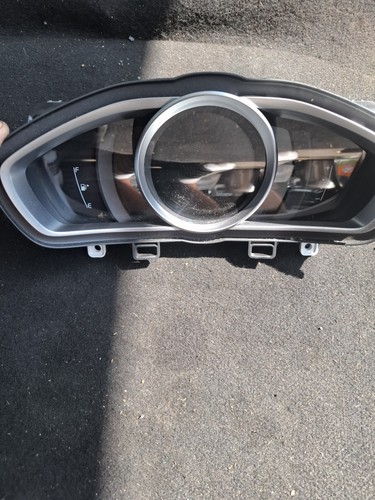 Volvo v40 2014 speedometer - volvo,