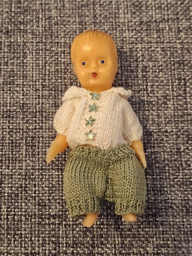New baby doll hand - 1:12,