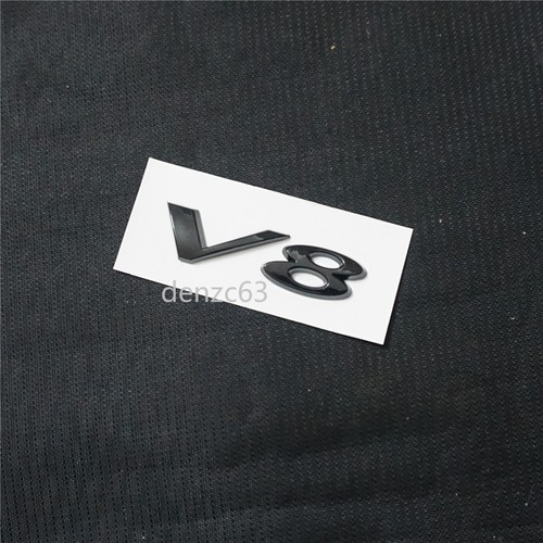 Black glossy plastic - glossy,