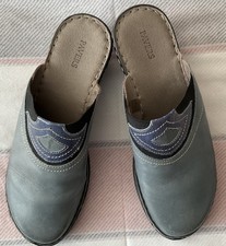 Pair of Pavers Blue Leather Slipper Mules Size 40
